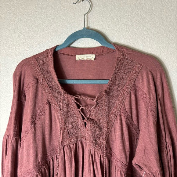 NWT Lucky Brand Lace Up Rose Brown Trim Peasant Top size Small - Picture 3 of 7